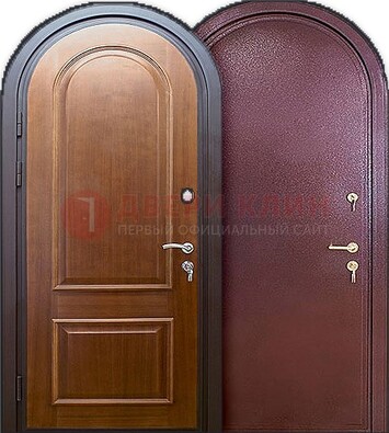 Железная арочная дверь с МДФ внутри ДА-14 в Красноармейске
