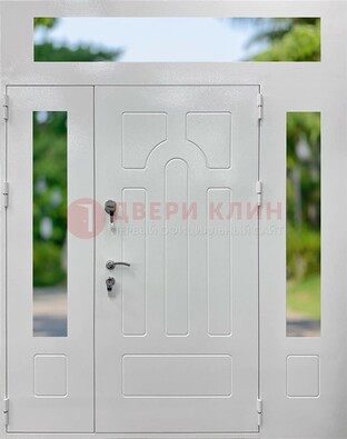 Белая стальная дверь порошок со стеклом и фрамугами ДФГ-11 в Красноармейске