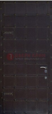Черная железная дверь с ковкой ДК-5 для офиса в Красноармейске