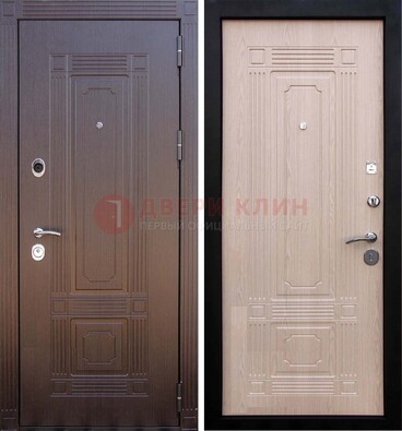 Коричневая входная дверь с МДФ ДМ-173 для кирпичного дома в Красноармейске