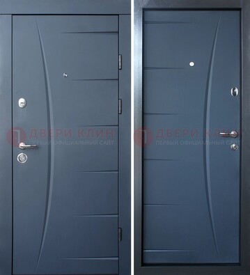 Серая входная дверь с фигурной фрезеровкой МДФ ДМ-213 в Красноармейске