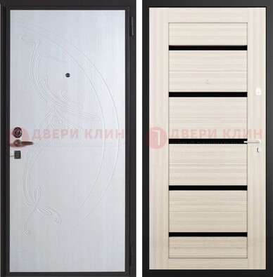 Белая стальная дверь с МДФ и стеклом ДМ-346 в Красноармейске