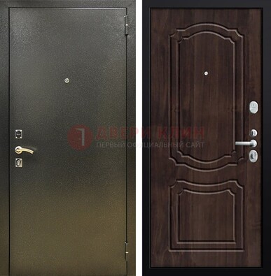 Темно-серая железная дверь с порошковым покрытием и коричневой МДФ ДП-288 в Красноармейске