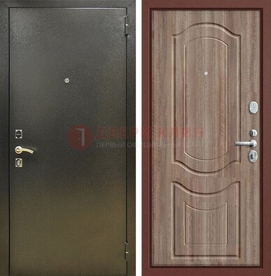 Темно-серая входная дверь с порошковым покрытием и коричневая МДФ ДП-290 в Красноармейске
