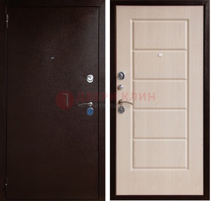 Коричневая металлическая дверь с порошковым окрасом ДП-92 в Красноармейске