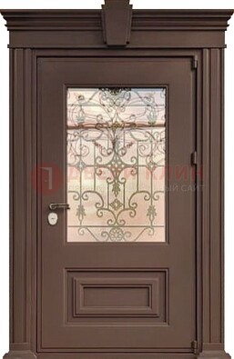 Металлическая дверь со стеклом и ковкой в классическом стиле ДСК-185 в Красноармейске