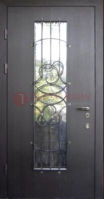 Остекленная стальная дверь с ковкой ДСК-26 в Красноармейске