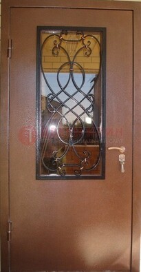 Металлическая дверь со стеклом и ковкой ДСК-51 на дачу в Мурино