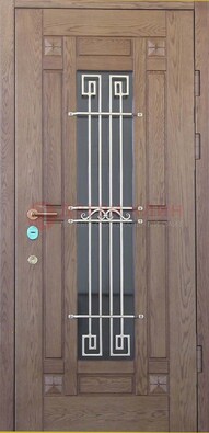 Стандартная железная дверь со стеклом темным и ковкой ДСК-5 в Казани