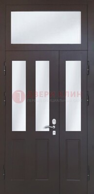 Черная тамбурная дверь со стеклянными вставками ДТМ-38 в Красноармейске