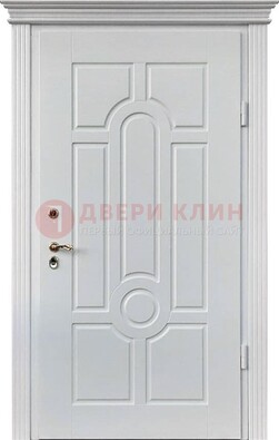 Белая уличная дверь с виноритом для дома ДВТ-247 в Красноармейске