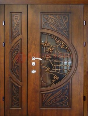 Металлическая дверь с виноритом и резной панелью внутри ДВТ-70 в Красноармейске