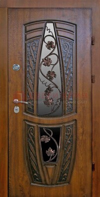 Уличная стальная дверь с виноритом и светлой МДФ ДВТ-89 в Красноармейске