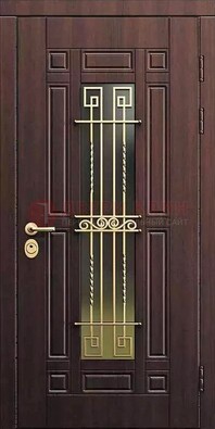 Уличная коричневая дверь с виноритом и панелью Тисненый орех ДВТ-95 в Красноармейске