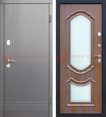 Белая уличная дверь со светлой МДФ и зеркалом ДЗ-77 в Красноармейске