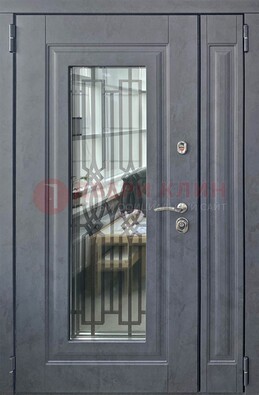 Серая стальная дверь Винорит со стеклом и ковкой ПЛ-29 в Красноармейске