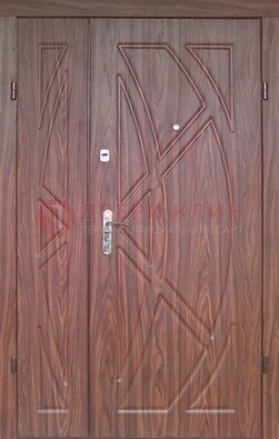 Железная тамбурная полуторная дверь с МДФ ПЛ-7 в Красноармейске