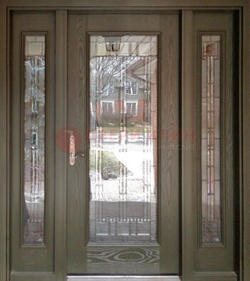 Коричневая стальная дверь с массивом дуба с витражом ВЖ-16 в Красноармейске