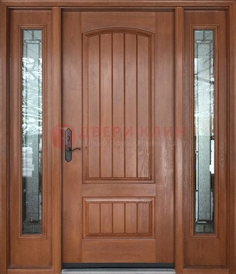 Стальная дверь с массивом дуба и витражом для дома ВЖ-17 в Красноармейске